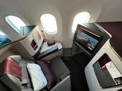 Qatar Airways 787-9 business class