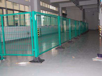 車間隔斷護(hù)欄 - 安平縣全昊金屬絲網(wǎng)制品有限公司圖片5